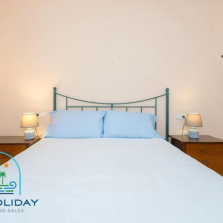 3 Bed 2 Bath Pinos Apartament